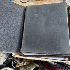 紙やすり色々　30円/1枚の画像