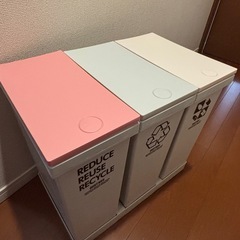 【美品】分別できるゴミ箱の画像