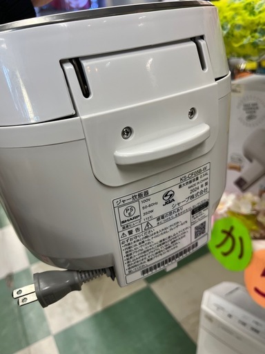 ジャングルジャングル貝塚店　炊飯器　SHARP KS-CF05B  2024年製　白　3合炊き　クリーニング済み　中古　リユース　貝塚