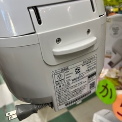 ジャングルジャングル貝塚店　炊飯器　SHARP KS-CF05B  2024年製　白　3合炊き　クリーニング済み　中古　リユース　貝塚市　二色浜の画像