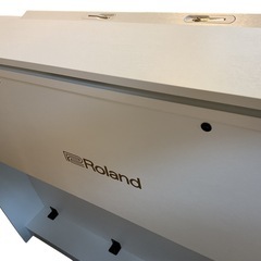 【商品名】 Roland 電子ピアノ HP704-WH ホワイトの画像