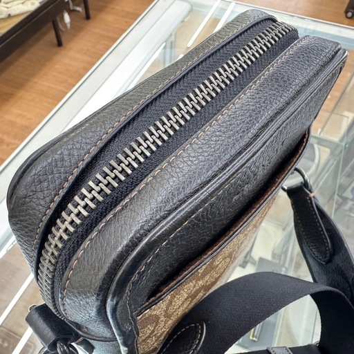 ☆ドリーム荒牧店☆COACH コーチ サリバン クロスボディ ブロックド CC090