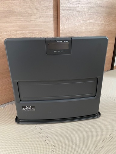 石油ストーブ  
ファンヒーター コロナ