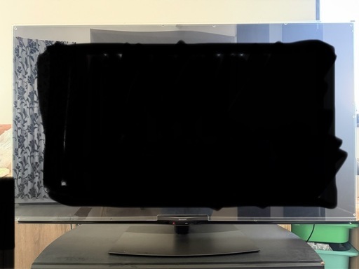 急ぎで探してます  SHARP AQUOS 60型　液晶テレビ　4k 保護パネル付