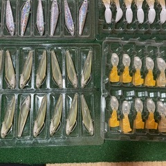 釣り道具　ルアー 無色　20個単位で1000円です　多数ございます。　の画像