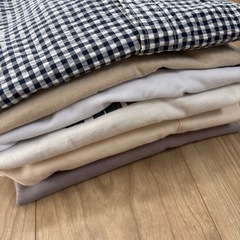 XL　ユニクロのTシャツ、ポロシャツセットの画像