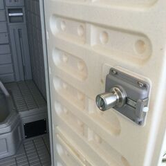 中古　仮設トイレ　水道直結　本水洗式　の画像