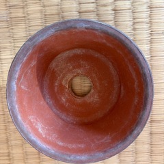 テラコッタ 円形植木鉢 赤茶色の画像