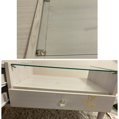 ⭐︎化粧収納⭐︎ミラー付　女性用　おしゃれな机　　 の画像