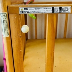 ベビーベッドの画像