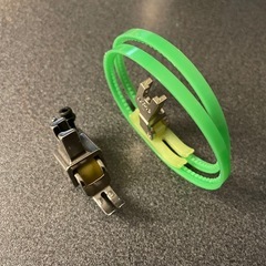 職業用ミシンの押さえ金　ニットの縫い目ずれ　上送り　段付押さえ　JUKIなどに の画像