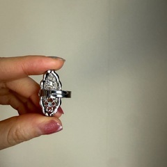 シルバー×ブルー 透かしデザインリング（開口戒指）の画像