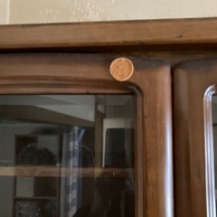 中古の食器棚の画像