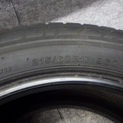 215/60R17　96Q1本　22年製　BS　ブリヂストン　VRX3　溝6.0　251215015の画像