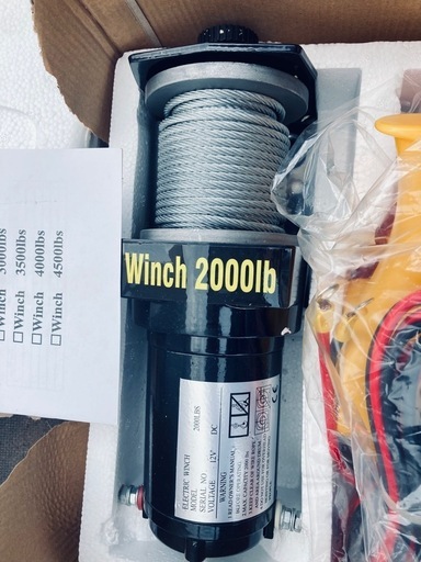 ウインチ　2000LB