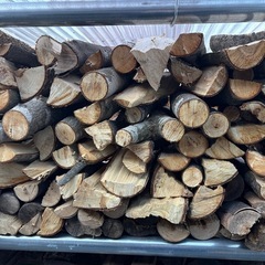 引取案内中・激安広葉樹！100k3000円の画像