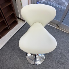 🉐LINE会員限定スペシャル価格🉐【カウンターチェア】　2700円　27ー271の画像
