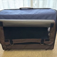 折り畳みペットキャリーの画像
