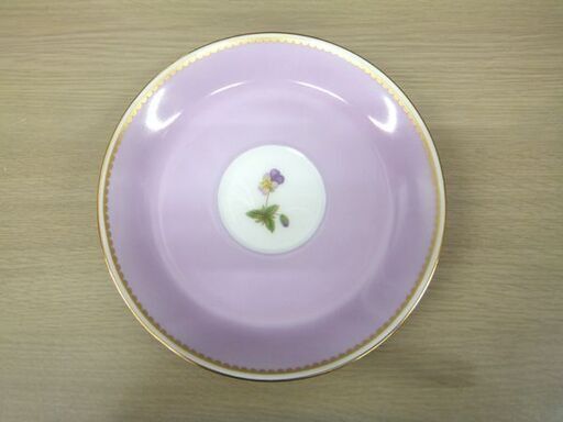 大倉陶苑 色蒔き パンジー 漆蒔技法 カップ＆ソーサー パープル 1客 金彩 苫小牧西店