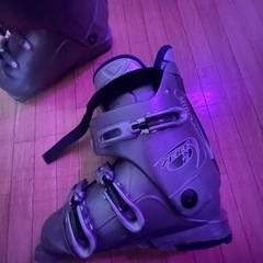 スキーブーツ
の画像