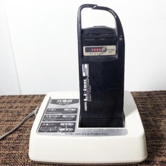 YAMAHA 電動アシスト自転車 PAS CITY 20インチ｜軽量・コンパクト｜内装3段変速｜リチウム電池の画像