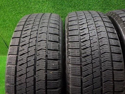 215/65R16　98Q　18年製　4本　BS　ブリヂストン　VRX2　溝6.5～7.0　エルグランド　アルファード等　251202046