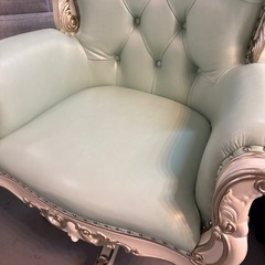 ロココ調チェア　キャスター付きの画像