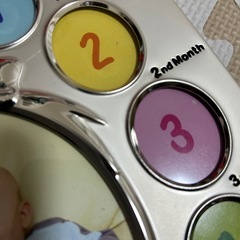 【未使用】赤ちゃんの写真たての画像