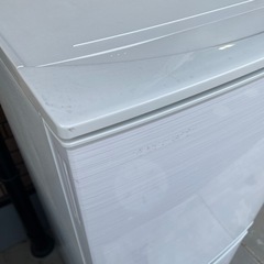 SHARP 冷凍冷蔵庫 137L つけかえどっちもドア SJ-D14F 2020年製の画像