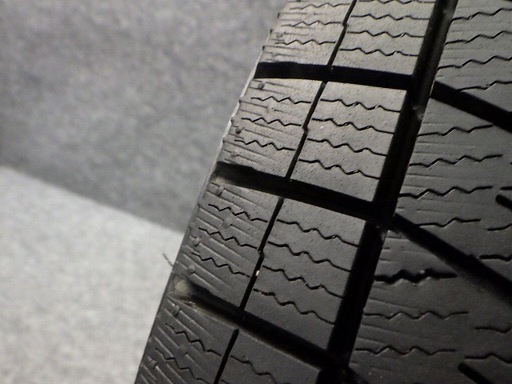 175/65R15 84Q 4本 22年製 ダンロップ ウインターMAXX03 溝8.0～9.0 サイドイボ残り有 アクア ポルテ等 