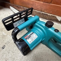 ◆マキタ 350mm 電動チェーンソー◆の画像