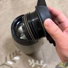 サーモス　1ℓポットの画像