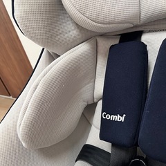 【新生児から使用可】コンビ チャイルドシートの画像