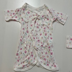 新生児服　女の子　ピンク　2枚の画像