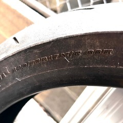 DUNLOP   140/70R17 110/70R17の画像