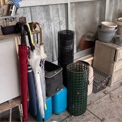 【第4弾★2月処分予定】プラケース、プランター、工具ケース、傘等の画像
