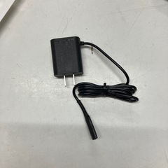 O 2601-561 ブラウン　モバイルシェーバー　完全防水　中古の画像