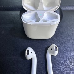 AirPods 第2世代の画像