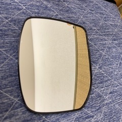 アトレーs700v純正・新車外しのサイドミラーになりますの画像