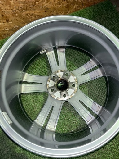 フォルクスワーゲン ティグアン R‑Line 純正 19インチホイール 8.5J×19 ET38 TPMS付き 4本セット