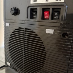 【美品・フィルター2本付】エブリィフレシャスミニ 浄水型ウォーターサーバー(卓上型) の画像