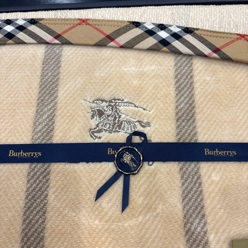 未使用 BURBERRY バーバリー ウール 100％ 毛布 純毛 西川産業