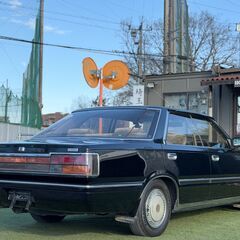 ローンは毎月16,600円～　日産　セドリック　ブロアムターボ　ＶＧ２０ＥＴ／２０００Ｖ６ＪＥＴＴＵＲＢＯ／当時物純正ＤＯＰフロアマット／純正ホイールカバー／オーバーヘッドコンソール／ベロアファブリックパワーシート／クルーズコントロール／オートライトの画像