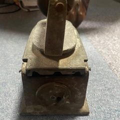 アンティークアイロンの画像