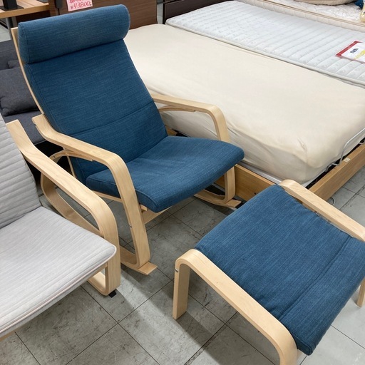 IKEA オットマン付きリクライニングチェア