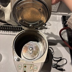 電動ポットの画像