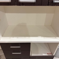 キッチンボード　ブラウンの画像