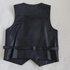 フォーマルスーツ スリーピース　130 　黒ストライプ　卒入学式　発表会　男の子の画像