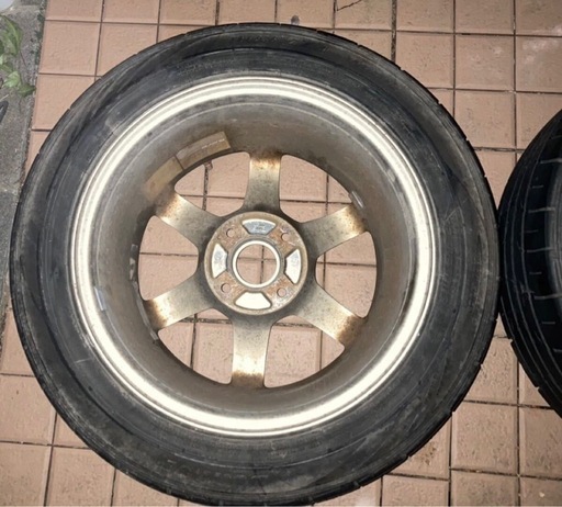 激レアだと思われ ホイール TE37 4穴 114.3 8J 2本 タイヤ付き