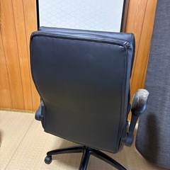 【昇降式チェア】の画像